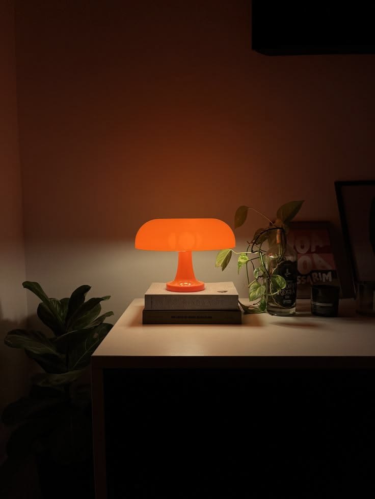 Tangerine Halo Mushroom Table Lamp