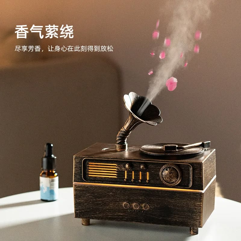 Scented Symphony Gramophone Aroma Diffuser with Bluetooth Speaker